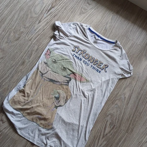 Women's S Grogu Baby Yoda Star Wars Sleep Shirt Women's Size Small Adult - Picture 5 of 5